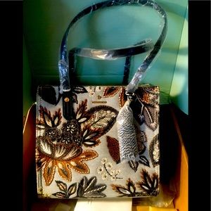 West Bluff Floral Box Tote- never used/new